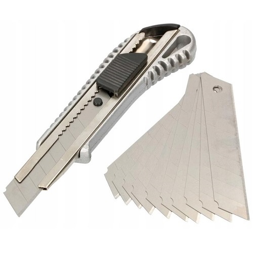 НОЖИ  И ЛЕЗВИЯ
